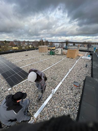 Solaranlage auf Flachdach