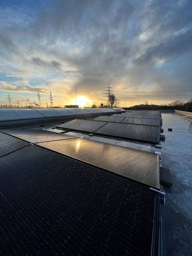 Solaranlage auf Flachdach